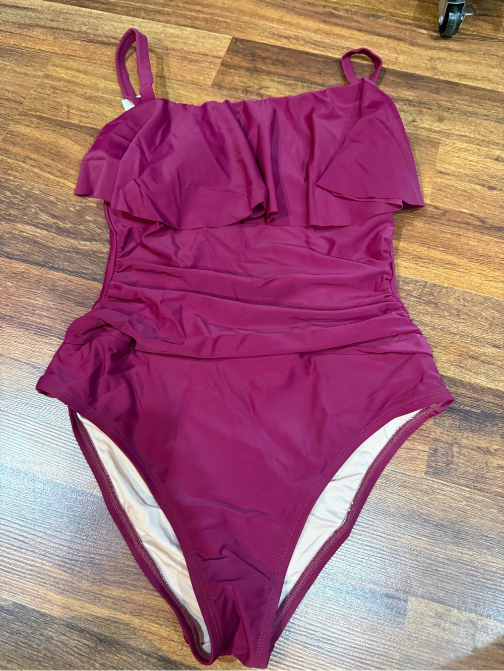 Women's Magenta Ruffle One-Piece Swimsuit Cupshe Size 00X